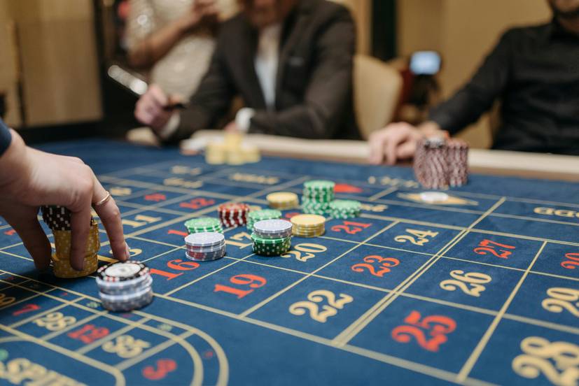 i24 slots casino mobile